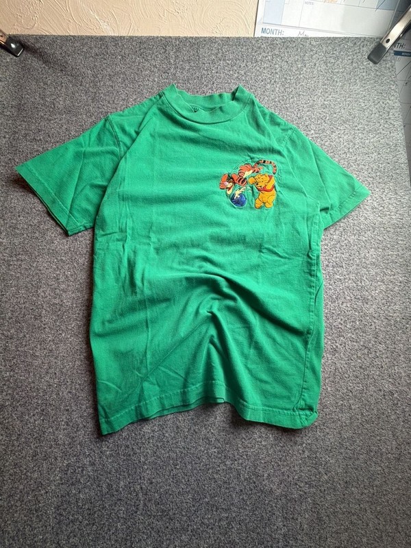 Vintage 90s Mickey Inc Winnie the Pooh and Tigger Embroidered Green Pocket Tee