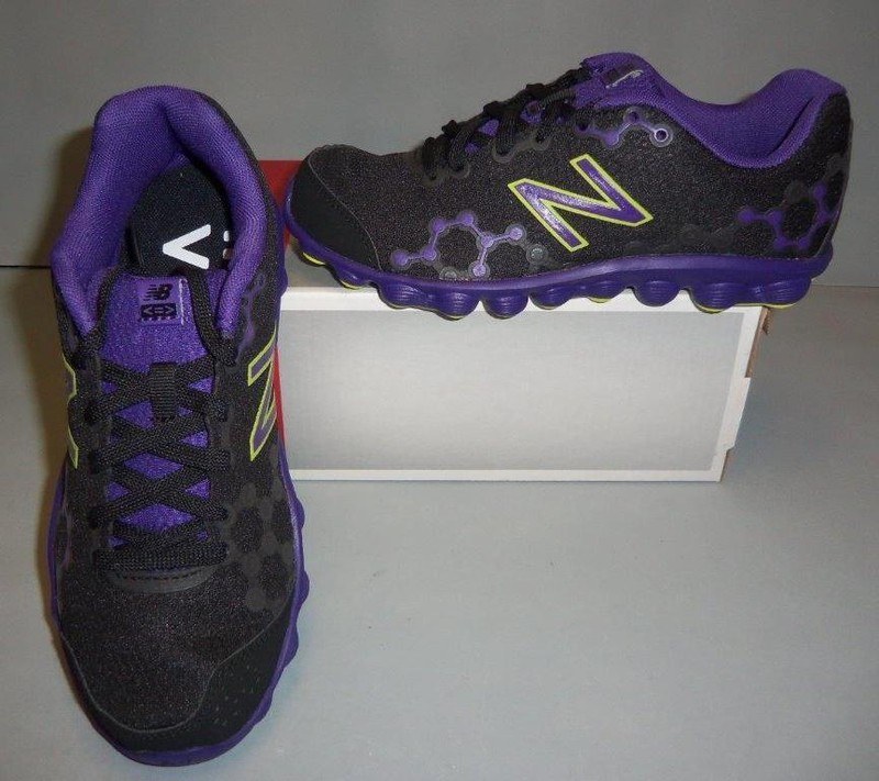 Size 5.5 LEFT! New Balance Girl’s Ionix Running Shoes Black Purple NIB K3090