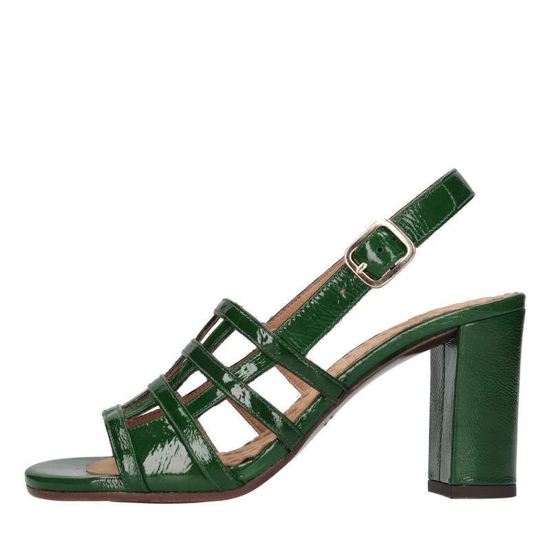 chie mahara sandals 4 1/2 inch platform heel in green – excellent condition