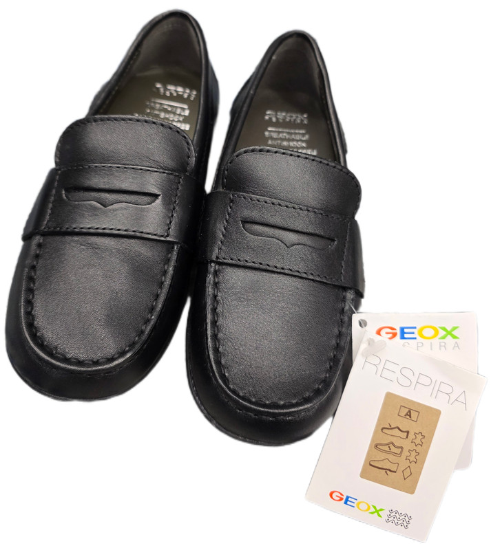 Geox Toddler Boys Dress Shoes Penny Loafers Size 11 US / 29 EU New in Box