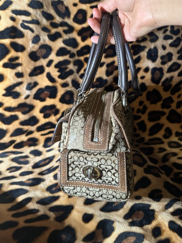 AUTHENTIC Coach Signature Soho Satchel gallery