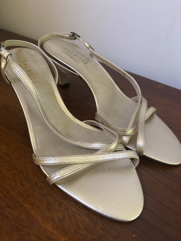 Talbots Women’s Gold Leather Slingbacks Buckle Open Toe Dorsay Size 10W New