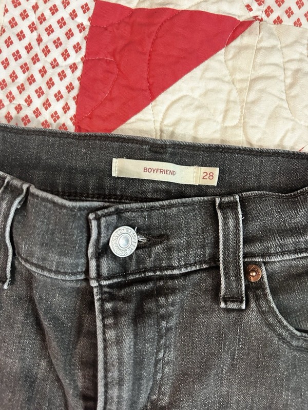 Levi's Waterless Women's Boyfriend Jeans Black Dark Wash Stretch Denim Mid Rise gallery