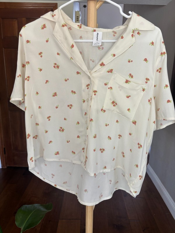 Abound Camp Collar Floral Button-Down Shirt Size M Cream Rose Print EcoVero Visc gallery