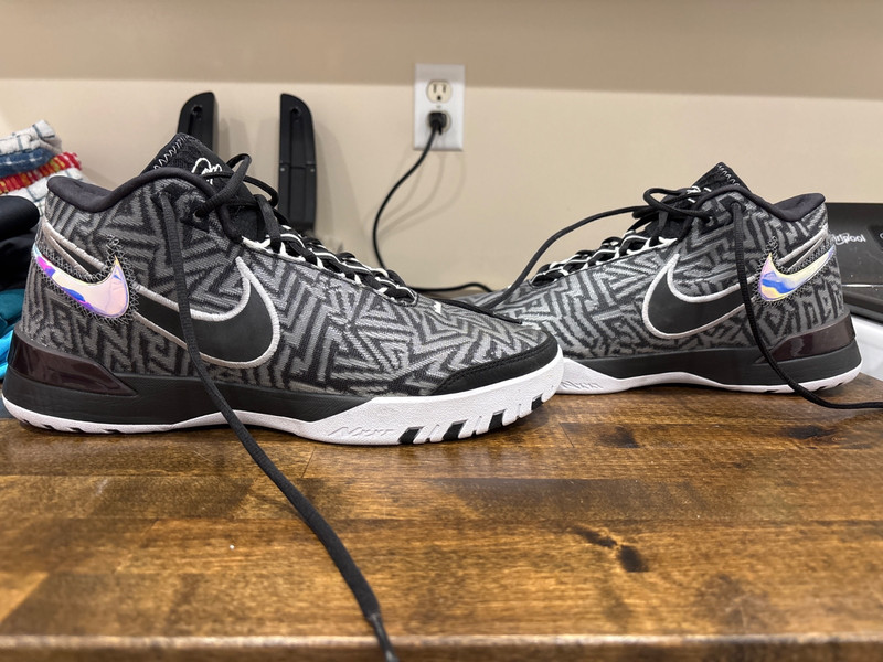 Lebron James NXXT Genesis Basketball shoes