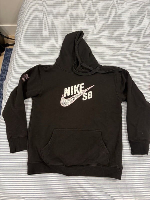 Nike SB Black Graphic Print Pullover Hoodie, Embroidered Logo, M Regular