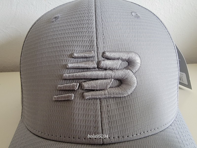 New Balance 6 Panel Structured Sport Baseball Hat Cap Grey One Size NWT