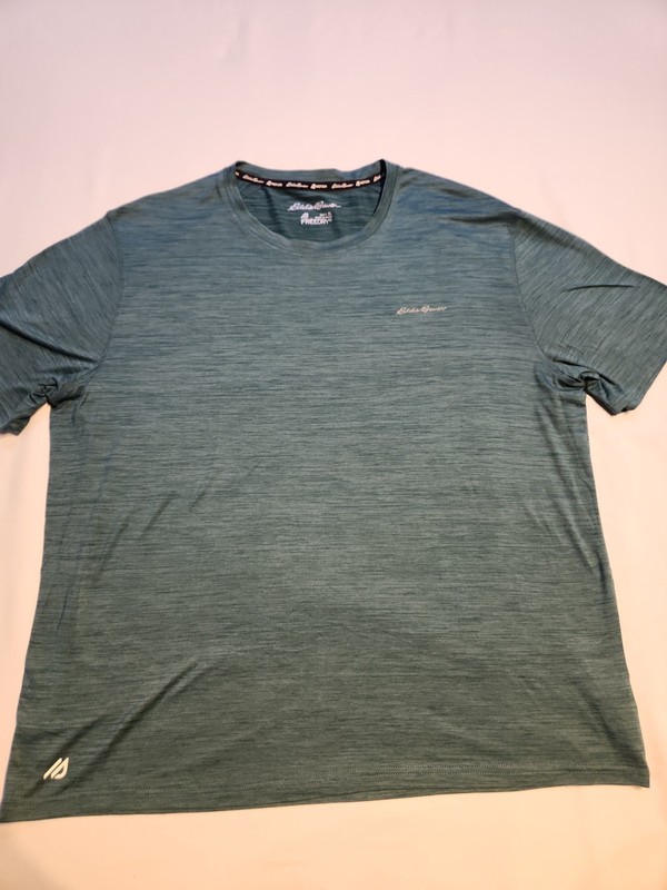 Eddie Bauer Freedry Mens XL Teal/Green T Shirt