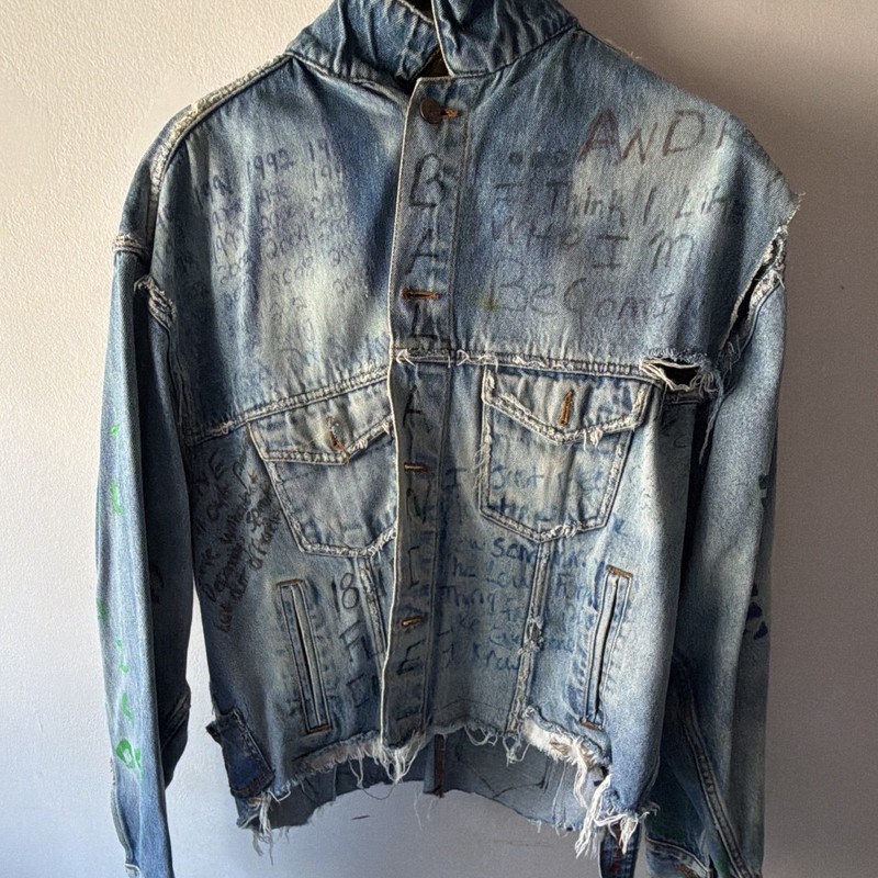 Marlboro Country Store Men’s XL Blue Denim Jacket Button Front Distressed Logo