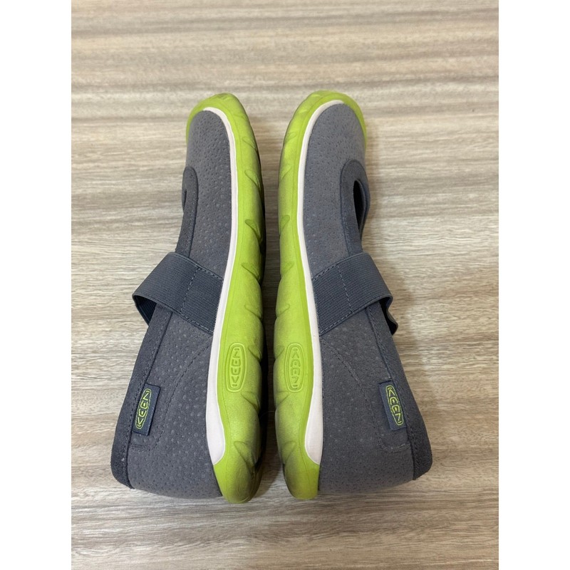 Keen Women Mary Jane Sneakers 8 Grey Lime Green Elastic Strap Gorpcore 1009367 gallery