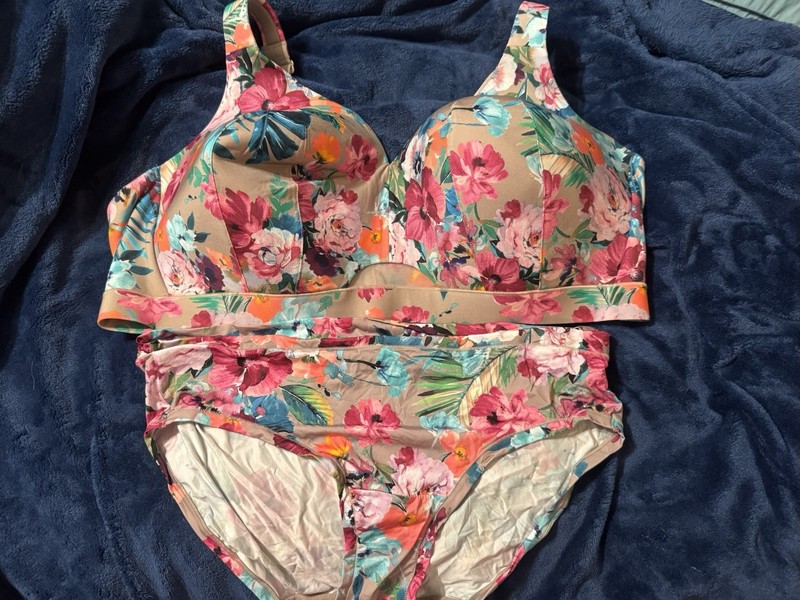NWT Cacique Bra 48DD Beige Lightly Lined Full Coverage No Wire Plus Size