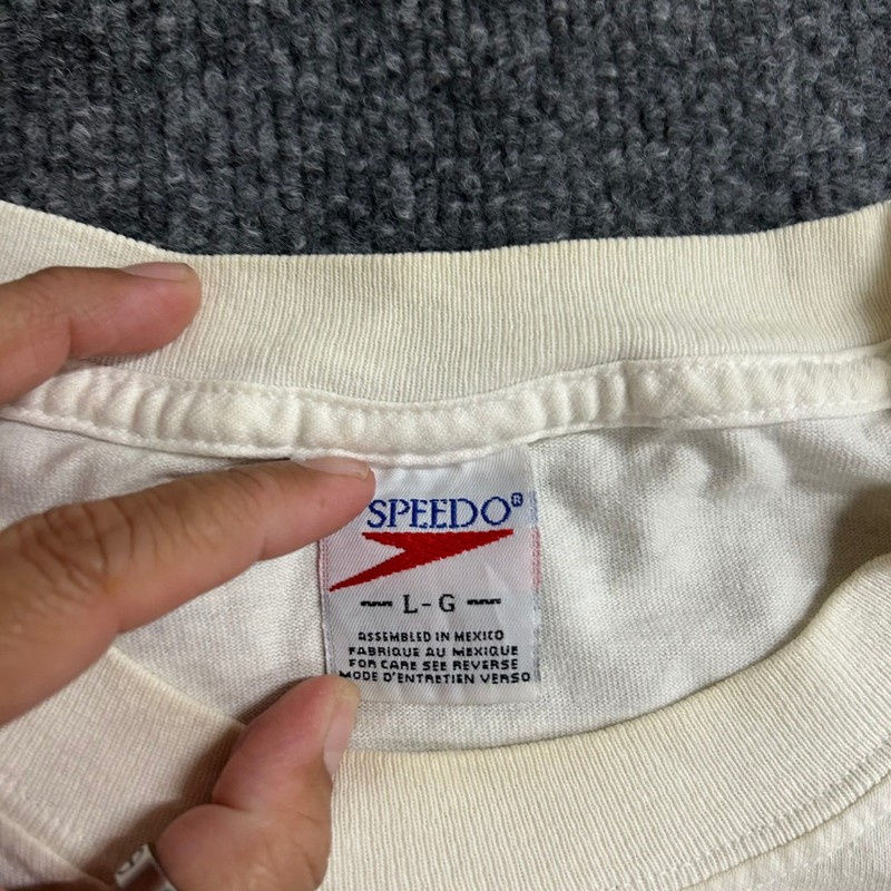 Speedo T-Shirt Mens Size Large White Global Preserve Dolphin Graphic Cotton Tee gallery