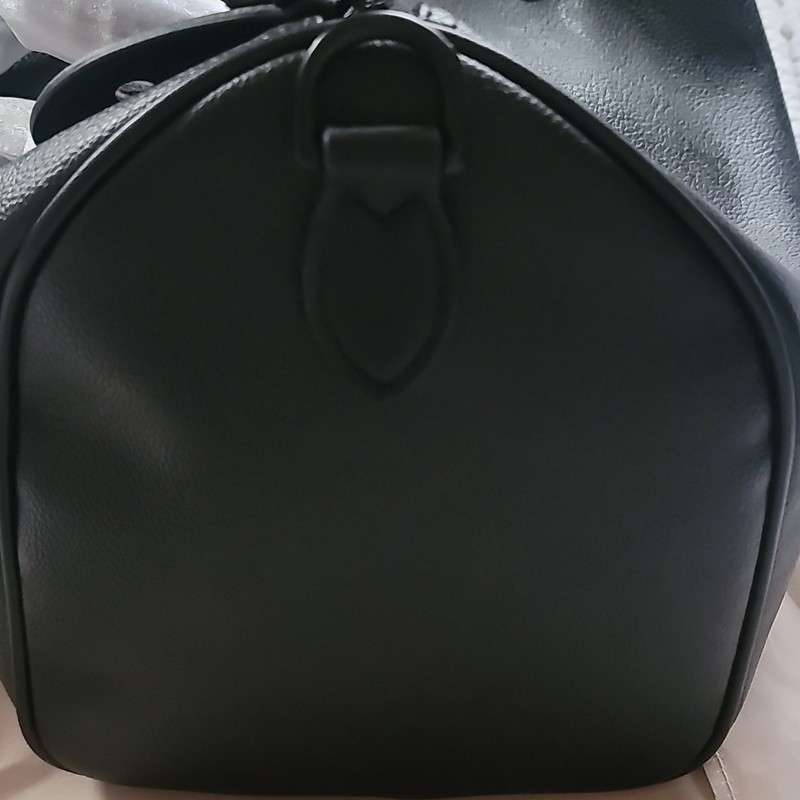 Speedy 30 Ultra Black gallery