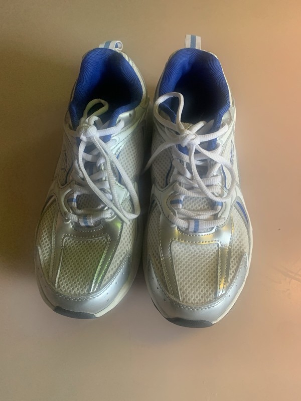 AVIA 5000 PERFORMANCE CONTROL WHITE/BLUE/SILVER SNEAKERS SIZE 7 1/2