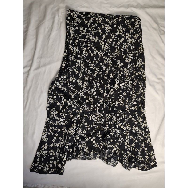 Jolie & Joy Black Floral Ditsy Ruffle Hem Midi Skirt Small High Waist Mermaid