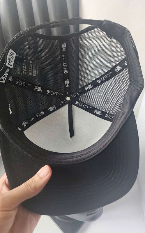 Snap-on Tools Patch Snapback Hat 9FIFTY Style Mesh Back Trucker Cap gallery