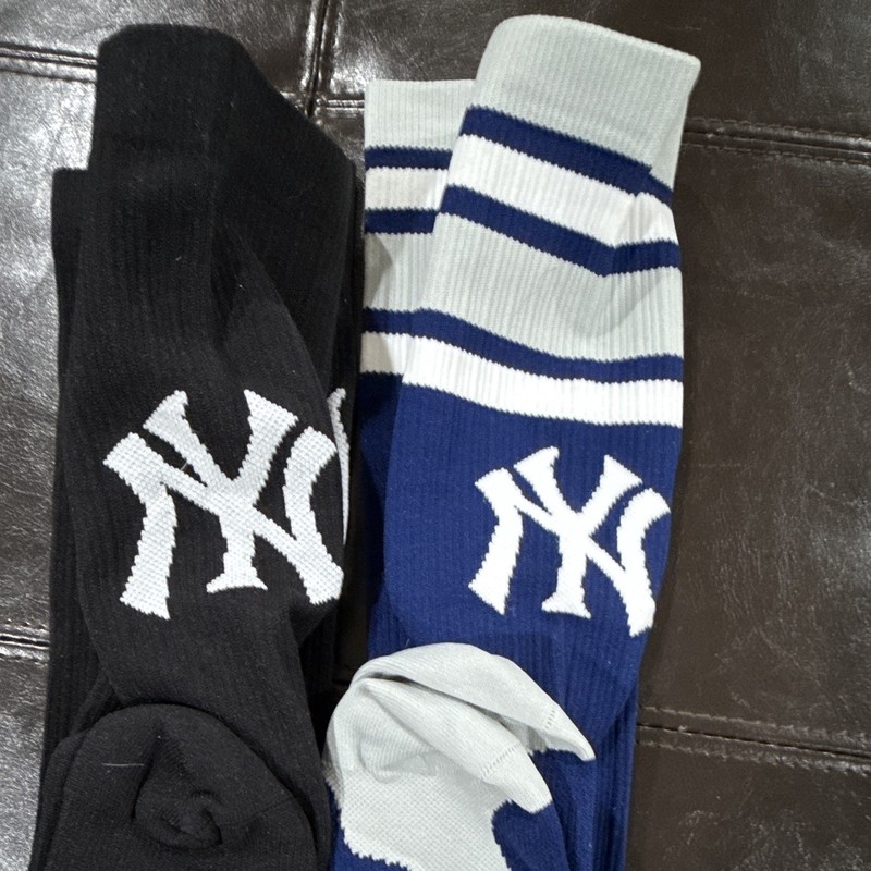 2 Pair Pro Compression New York Yankees Men's Compression Socks L/XL gallery