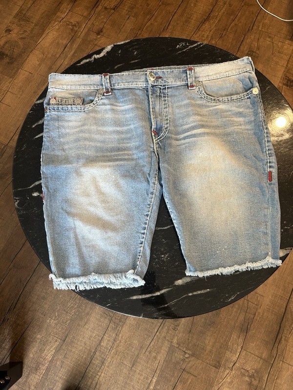 True Religion Men’s Rocco Relaxed Skinny Short SIZE 42