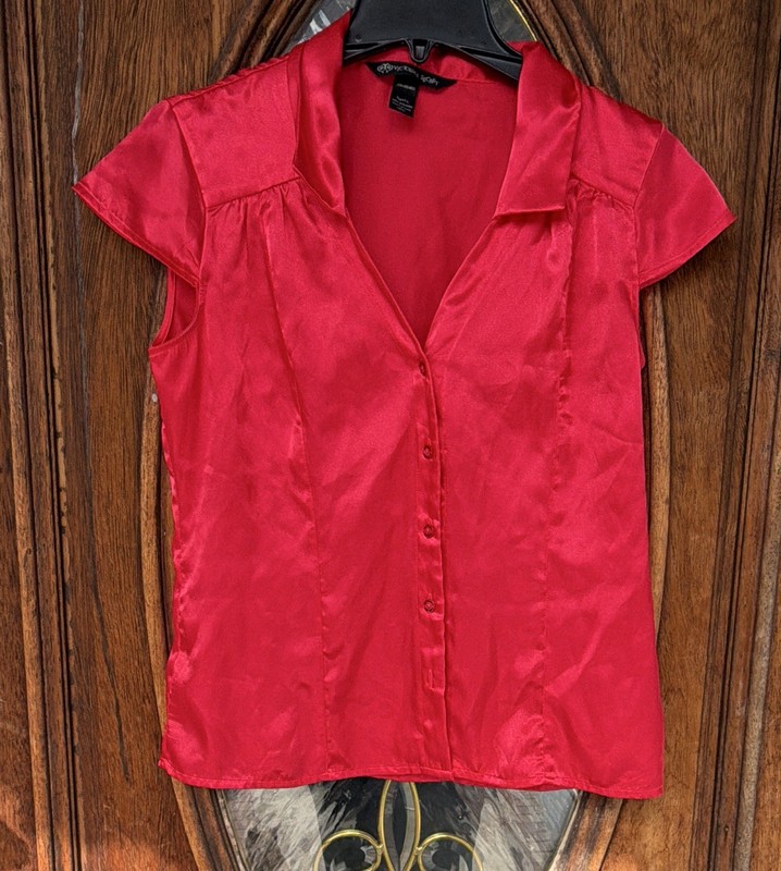 RARE Vintage Victoria’s Secret Women’s Button Up Collared Cap Sleeve Blouse S