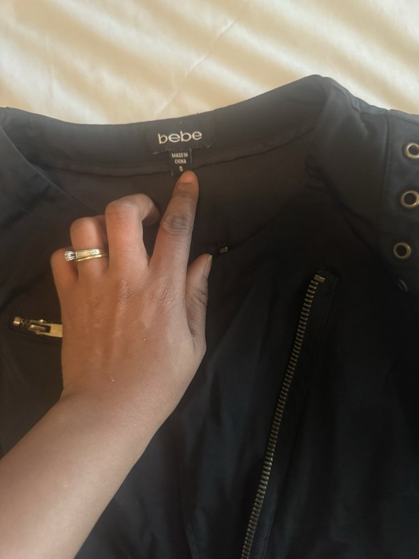 bebe Women's Black Short Biker Jacket Size S Full Zip, Zipper Pockets Eyelet gallery