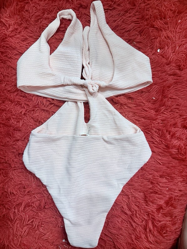 CUPSHE Women’s Ribbed Cutout Tie One-Piece Swimsuit M White Poly/Spandex gallery