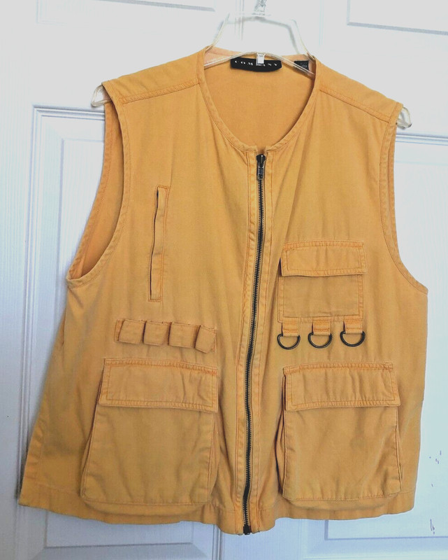 Women’s Vintage 90’s Designer Cargo Travel Vest – 13 Pockets/Tie-outs Cotton – L