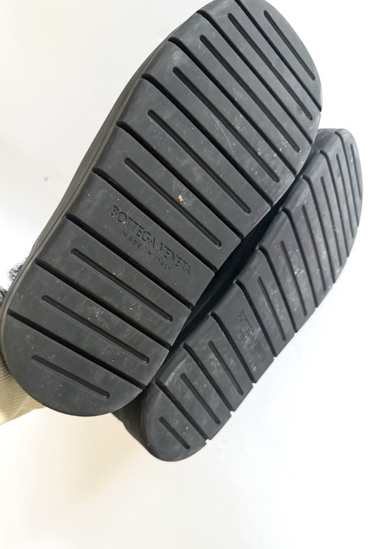 Bottega Veneta Puddle Slingback Sandal Clog Slides Shearling Black Rubber Size 8 gallery