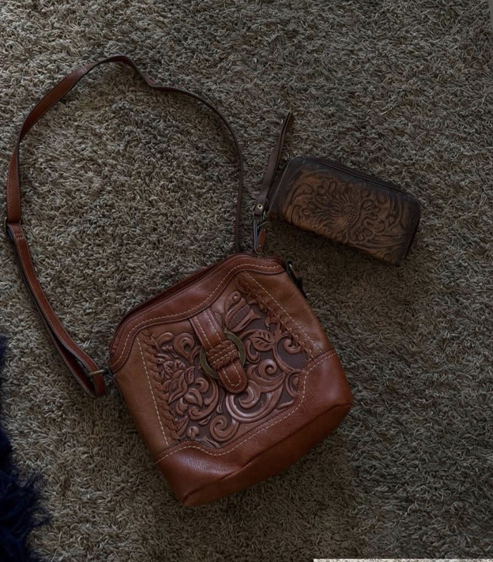 Brown Tooled Floral Western Crossbody Bag Purse w/ Buckle Zip & Coin Purse
