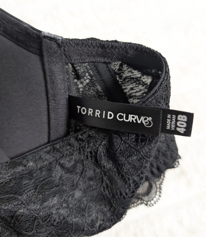 Torrid Curve Black Lace Racerback Push-Up Underwired Bra 40B gallery