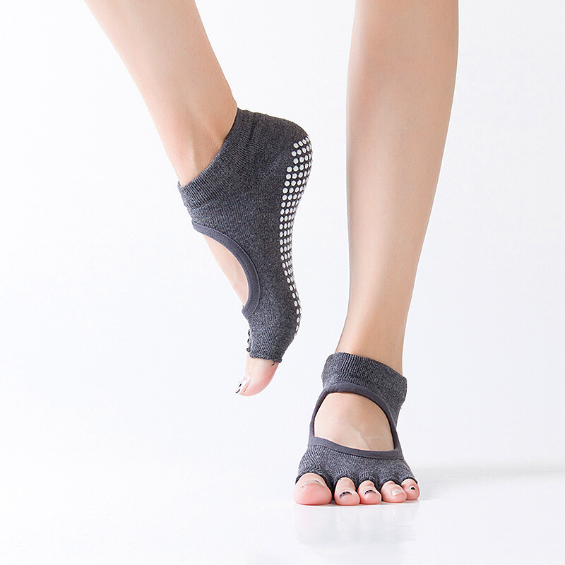 Mato & Hash Toeless Exercise "Barefoot Feel" Yoga Half Toe Socks With Full Grips gallery