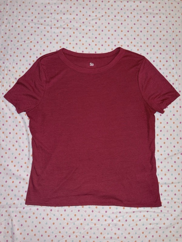 SO Women’s Red Short Sleeve Ribbed Knit Tee Size Large Casual Basic Top