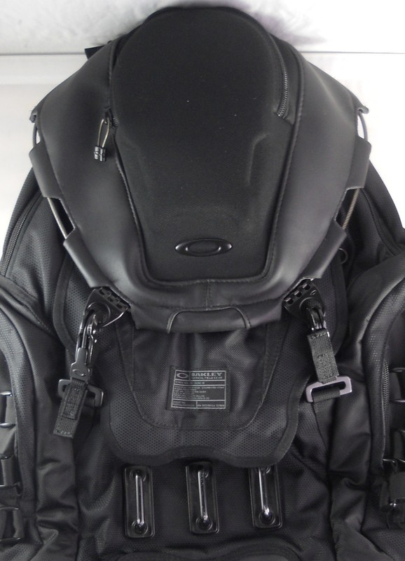 OAKLEY Tactical Backpack Field Gear Kitchen Sink Gear SOF Black 20-S1242-B