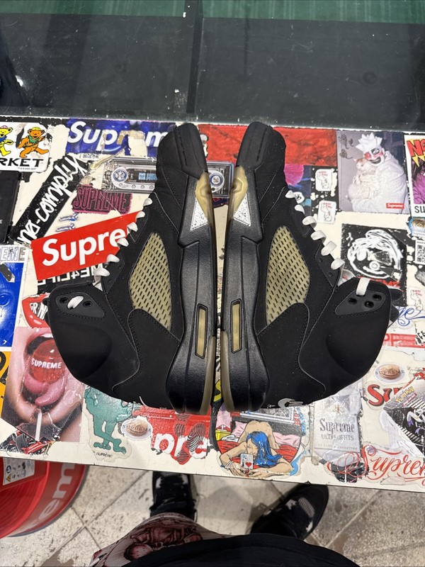 Size 12 - Jordan 5 OG Mid Metallic Silver gallery