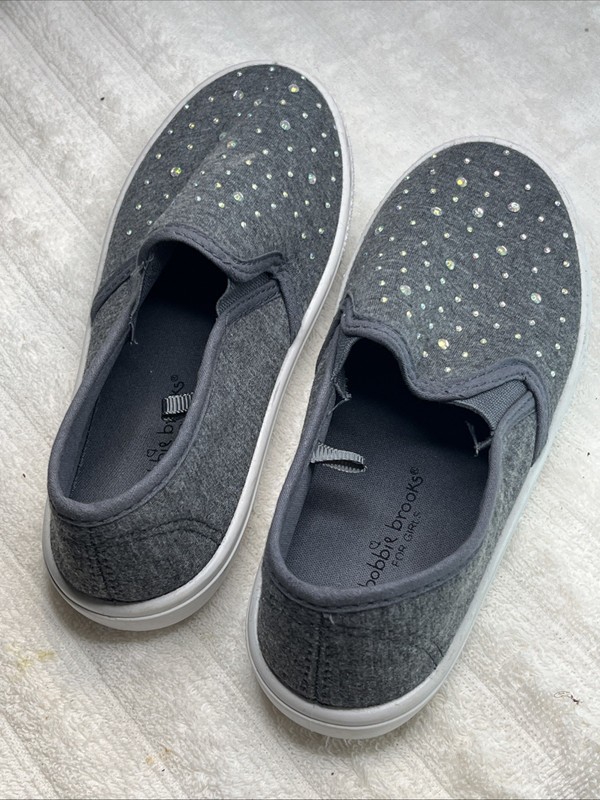Girls Bobby Brooks Slip Ons Sz 13