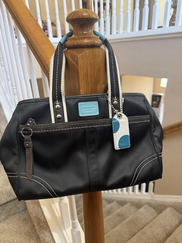 Authentic Coach Hamptons Tote Style 10734 Black Turquoise Leather Trim EUC