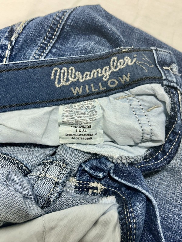 Women's Wrangler Ultimate Riding Jean Willow Mid-Rise Bootcut- size 1 x 34 gallery