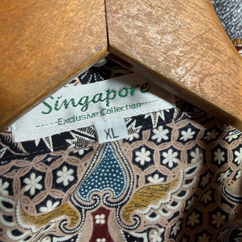 Singapore Exclusive Collection Shirt Mens XL Batik Short Sleeve Button Down gallery