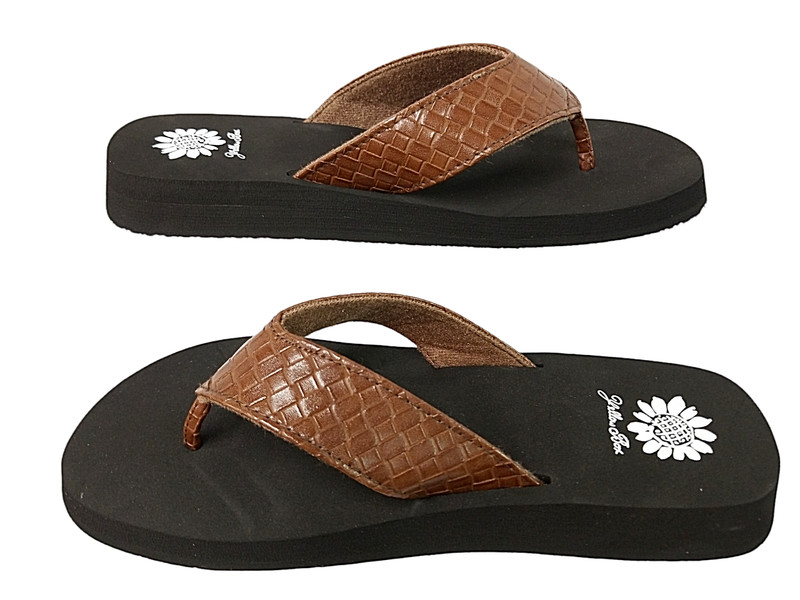 Yellow Box Women’s Flip Flops Flattery 8 NWB Brown 54019 Flat Cushioned EVA Sole