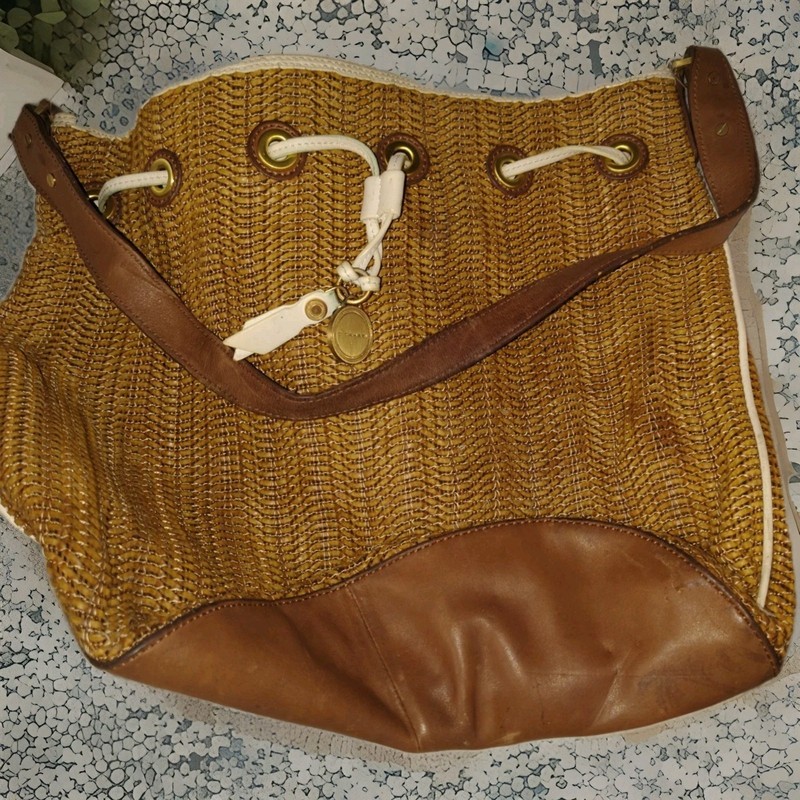 Tahari Brown/Tan Woven Bucket Drawstring Shoulder Bag Detachable Strap Gold gallery