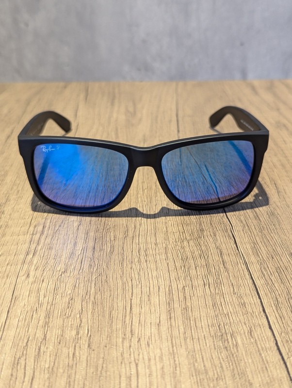 Ray-Ban RB4165 622/55 Black Frame Blue flash Polarized Lenses sunglasses-54mm