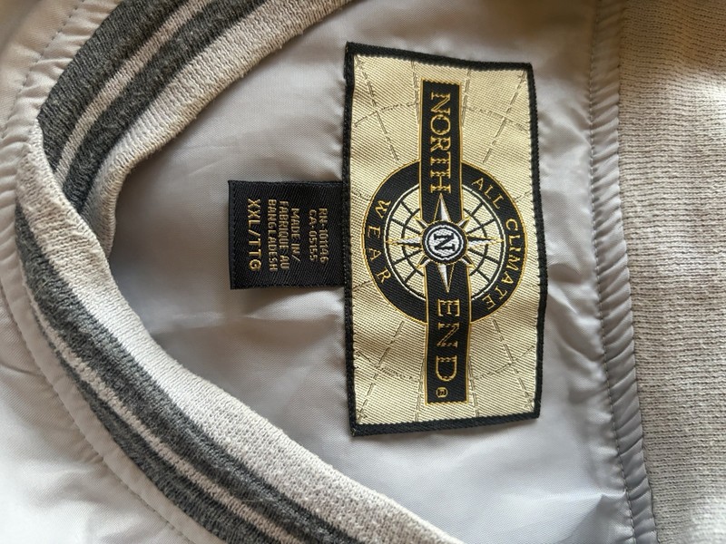 Blackwater Worldwide Original Climate Wear Men’s XL White/Gray Pullover Jacket gallery