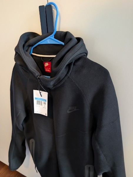 Nike Sportswear Tech Fleece Windrunner FB7921-010 - Size M *NEW w/ Tag* gallery