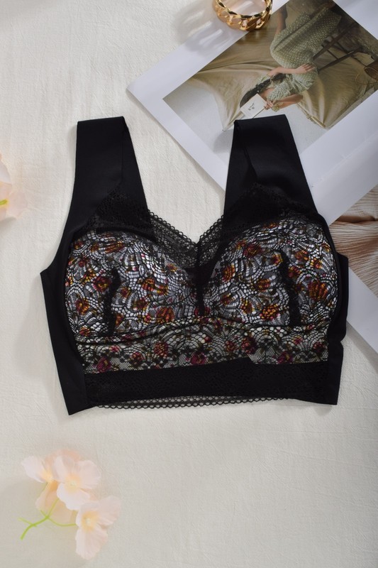 Floral Lace Wireless Full Coverage Bra Wide Strap Plus Size Comfort Bralette gallery
