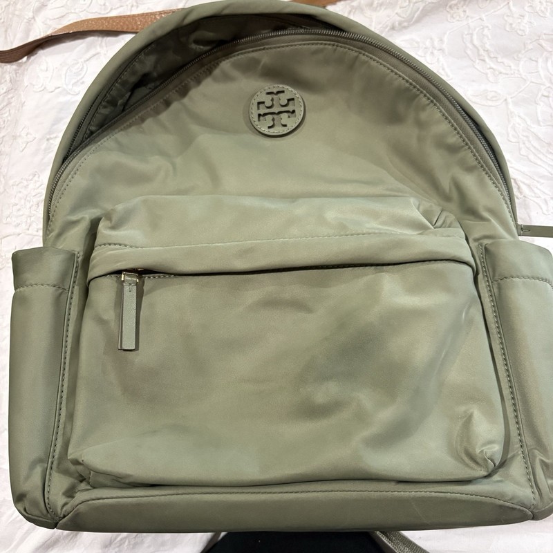 Pre Owned Tory Burch Ella Nylon Backpack Green Medium Bag