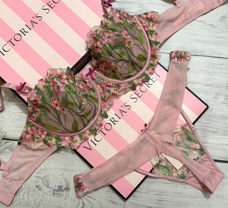 Victoria’s Secret Chalk Rose Embroidery Wicked Unlined Balconette Bra Thong Set gallery