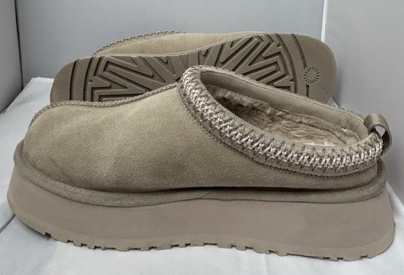 Women's Shoes UGG TAZZ Platform Suede Slippers 1122553 SAND Size US 10 gallery