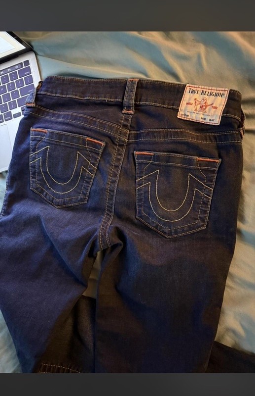 True Religion Women's Dark Wash Blue Denim Skinny Jeans Low Rise 5-Pocket gallery