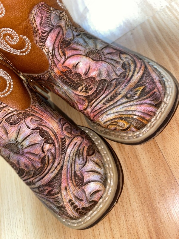 Slightly Used Twister Cowgirl Boots Toddler US Size 4 in great condition! gallery