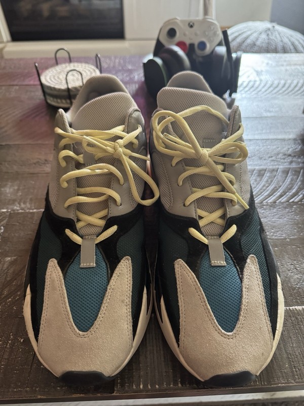 adidas Yeezy Boost 700 Wave Runner 2023 Gray/Black/Blue Low Top B75571 Men