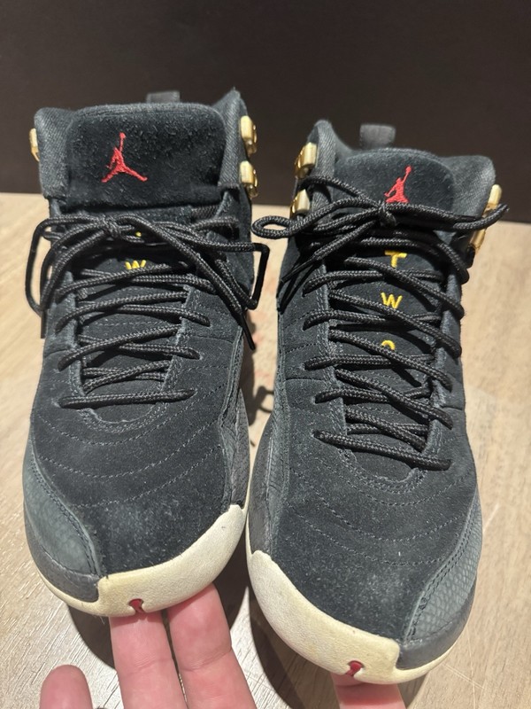 Nike Air Jordan 12 Retro Reverse Taxi Basketball | SIZE 6.5Y | 153265-017 gallery